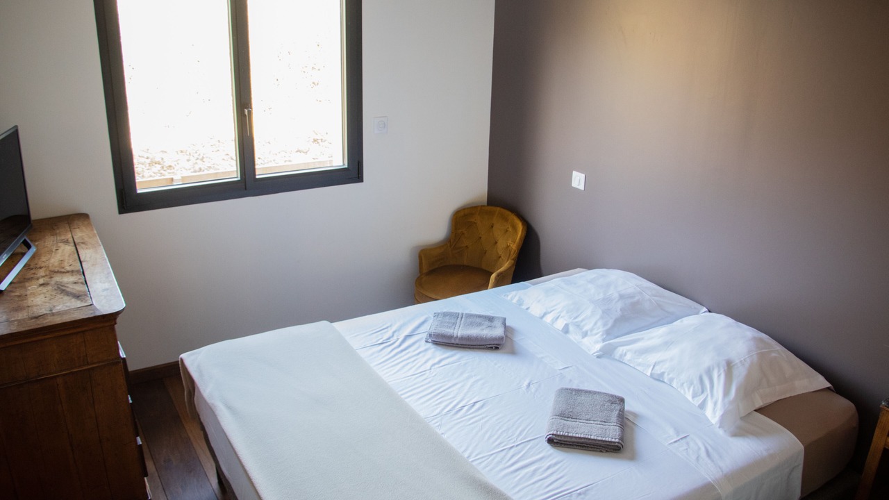 Photo of Bedroom in Menville