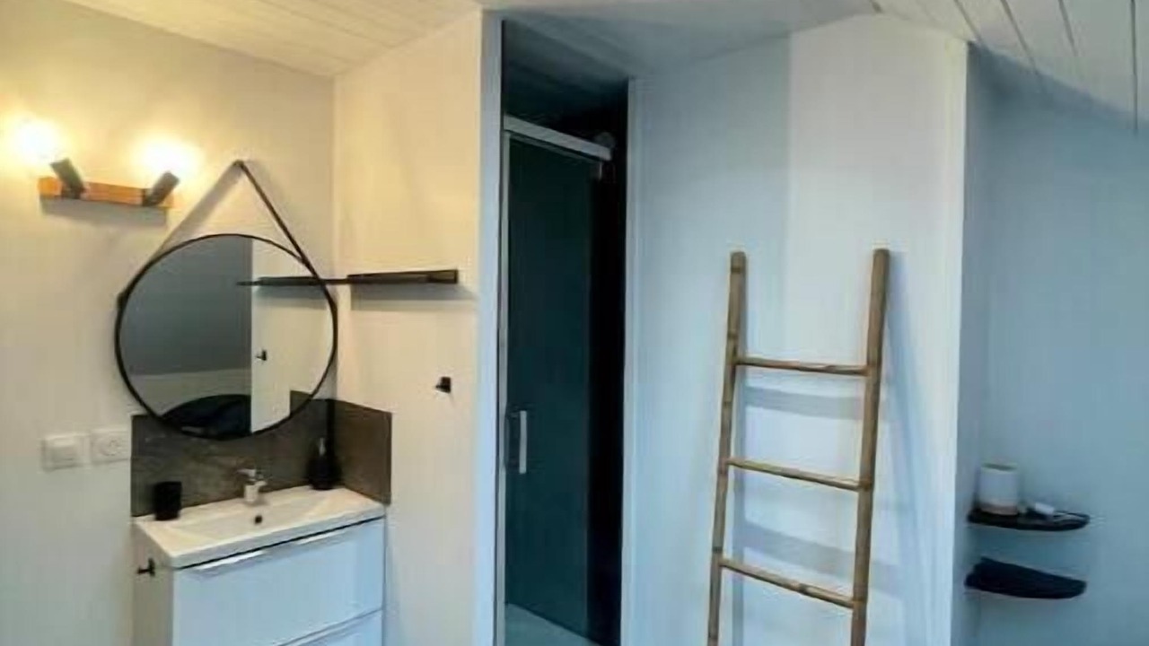 Photo of Bedroom in Le Bourget-du-Lac