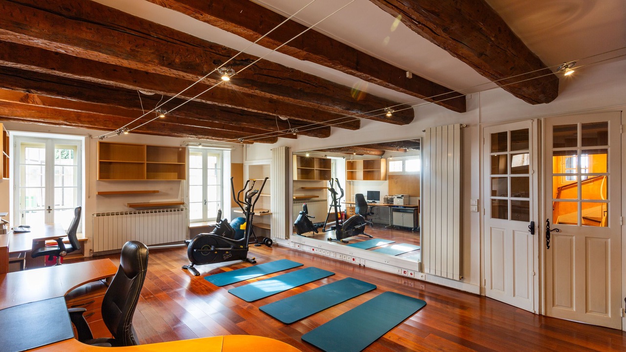 Photo of Others in Orange