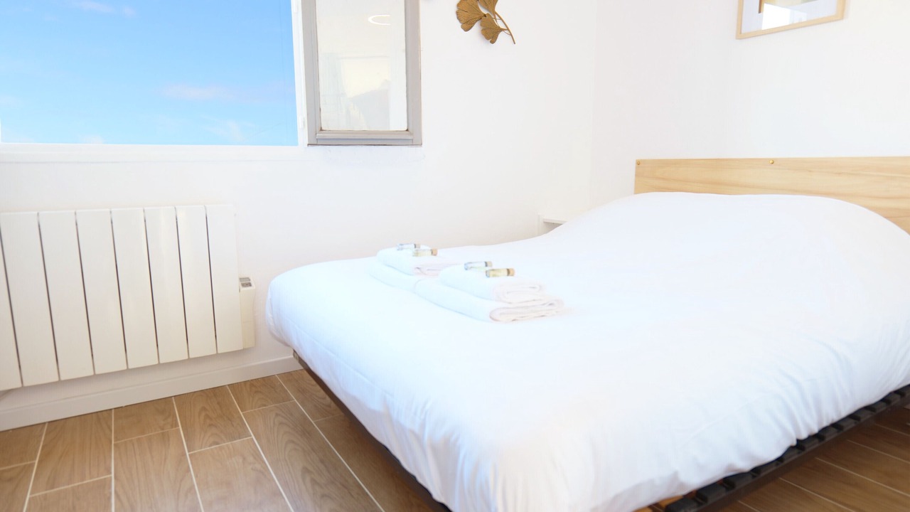 Photo of Bedroom in Palavas-les-Flots