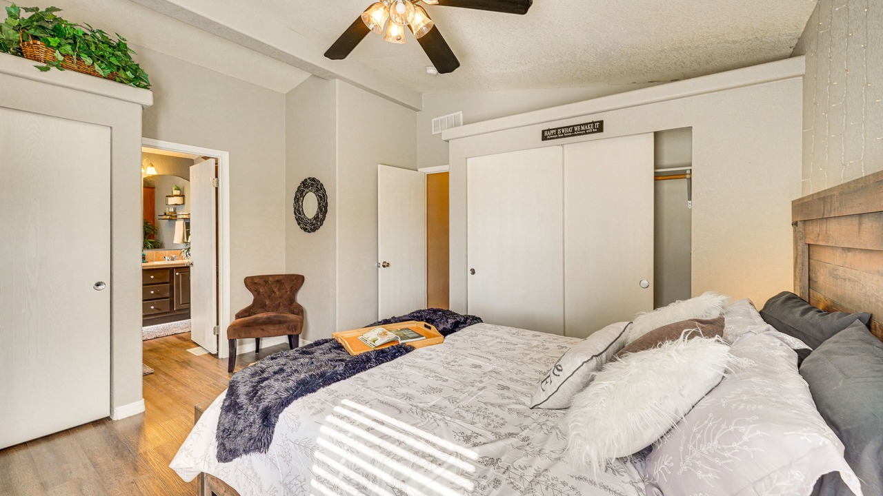 Photo of Bedroom in Lincoln