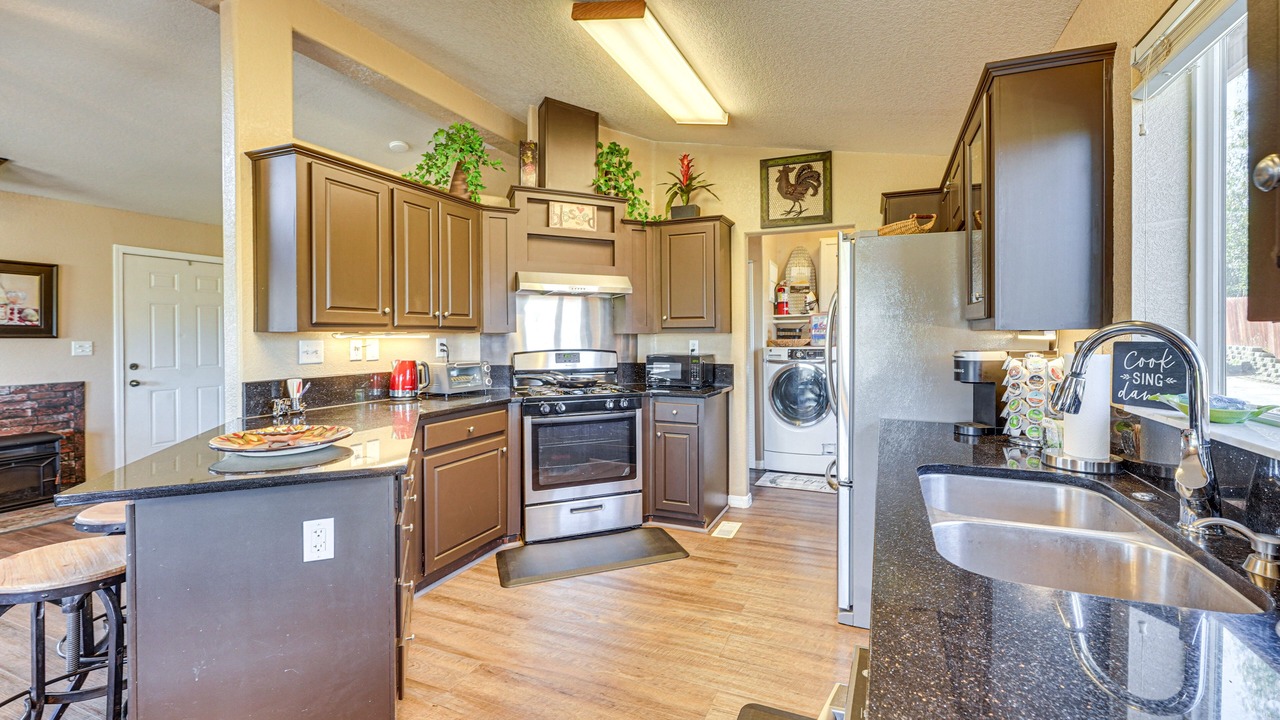 Photo of Others in Lincoln