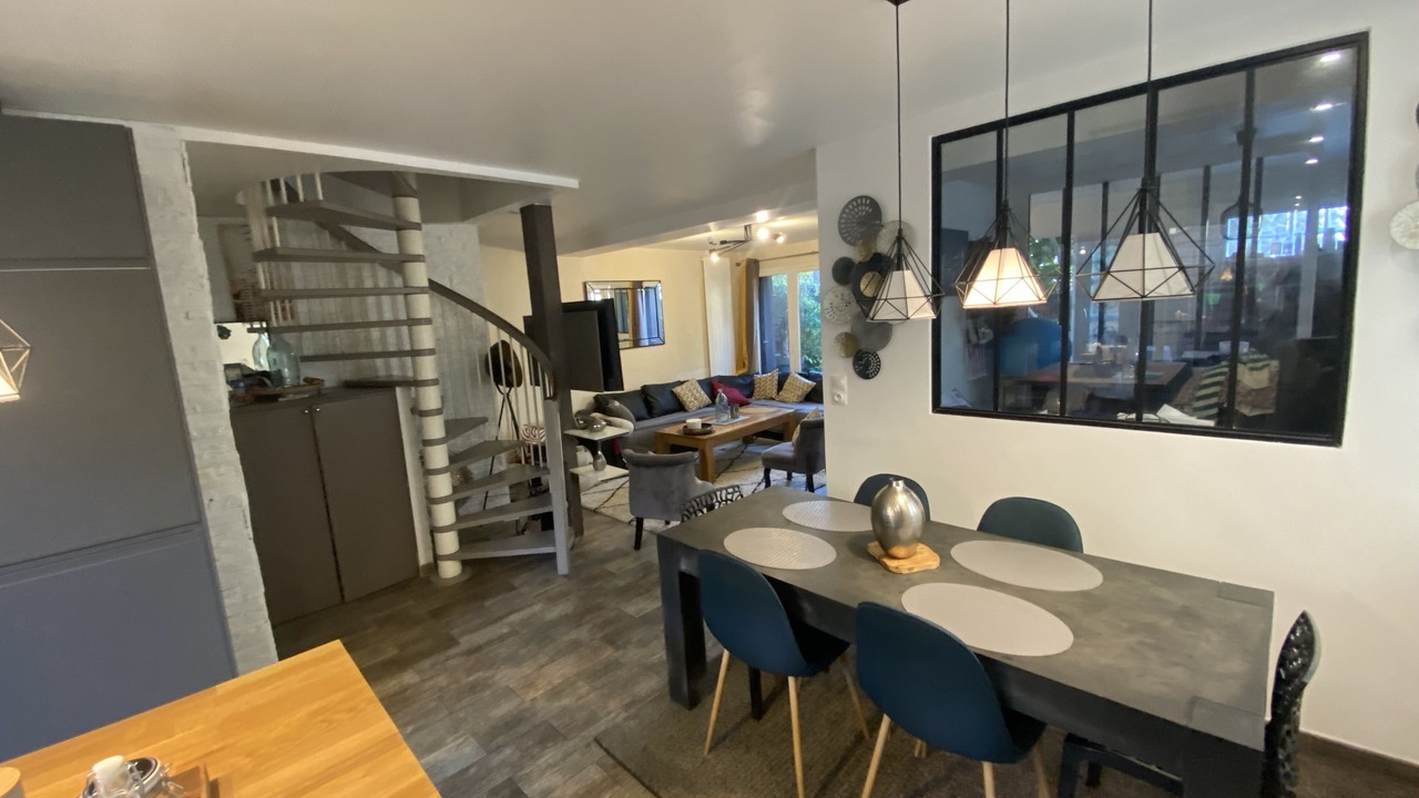 Photo of Others in Carrieres-sur-Seine