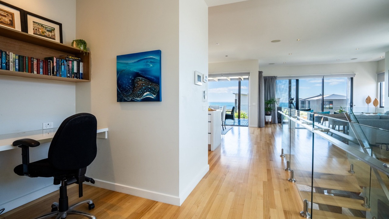 Photo of Others in Curlewis