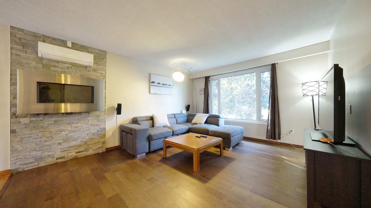 Photo of Livingroom in Orillia