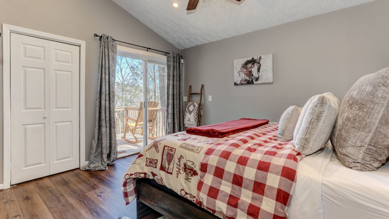 Photo of Bedroom in Tate
