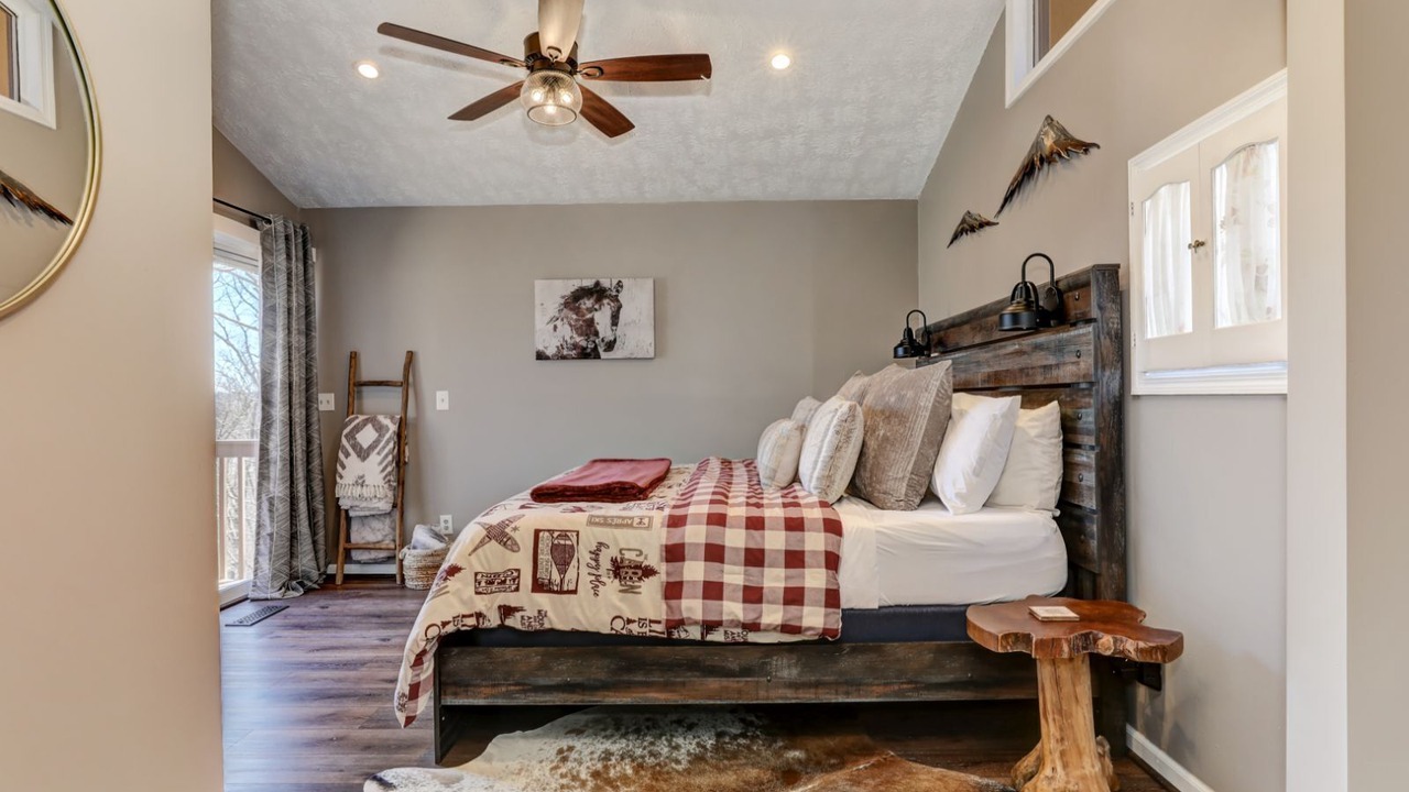 Photo of Bedroom in Tate
