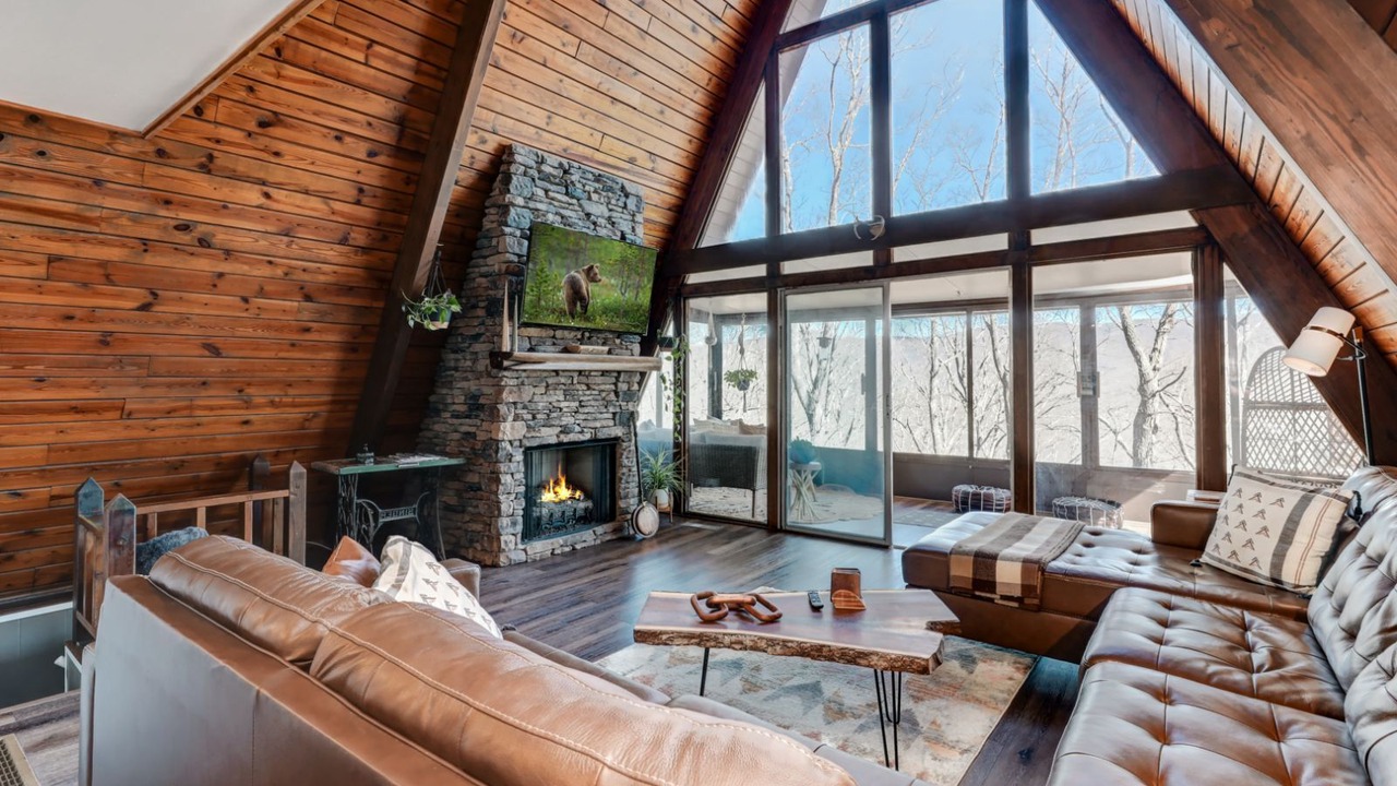 Photo of Livingroom in Tate
