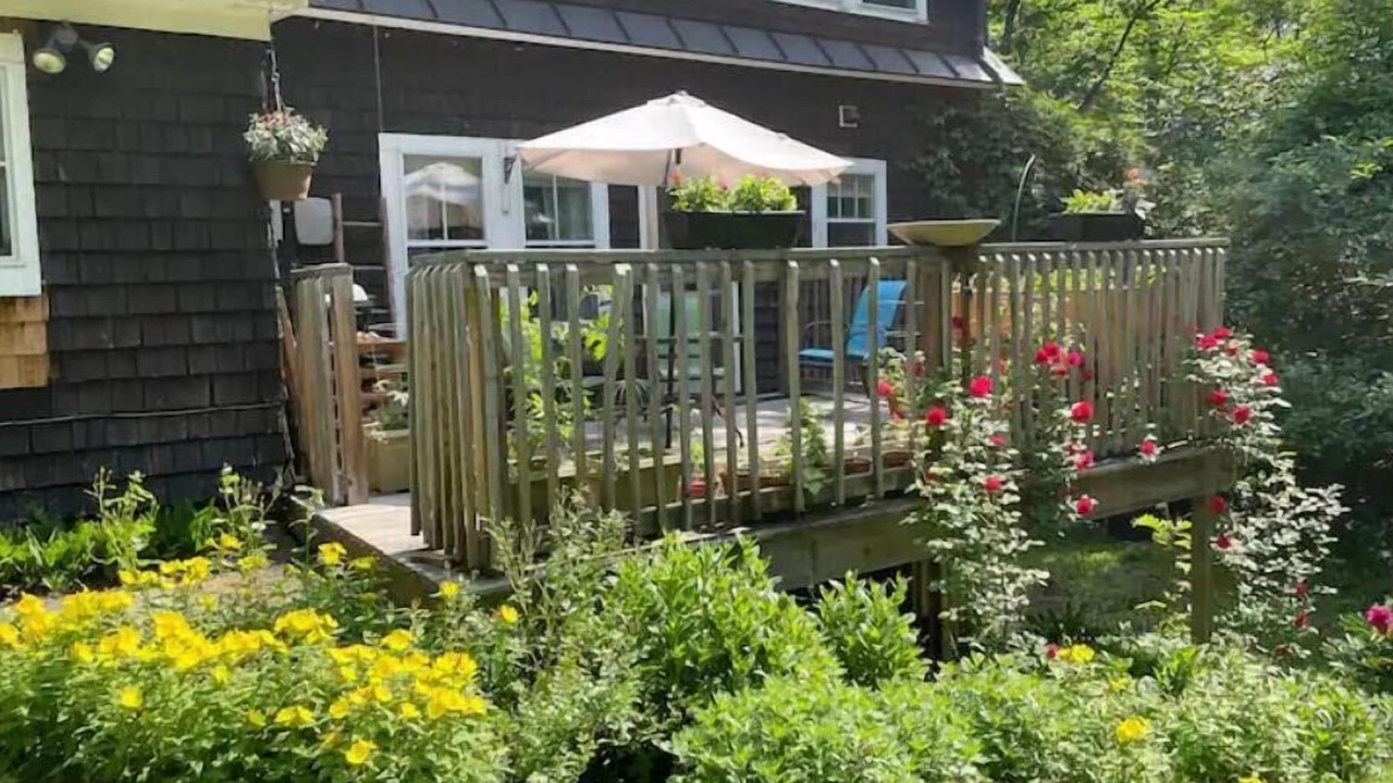 Photo of Patio Balcony in New London