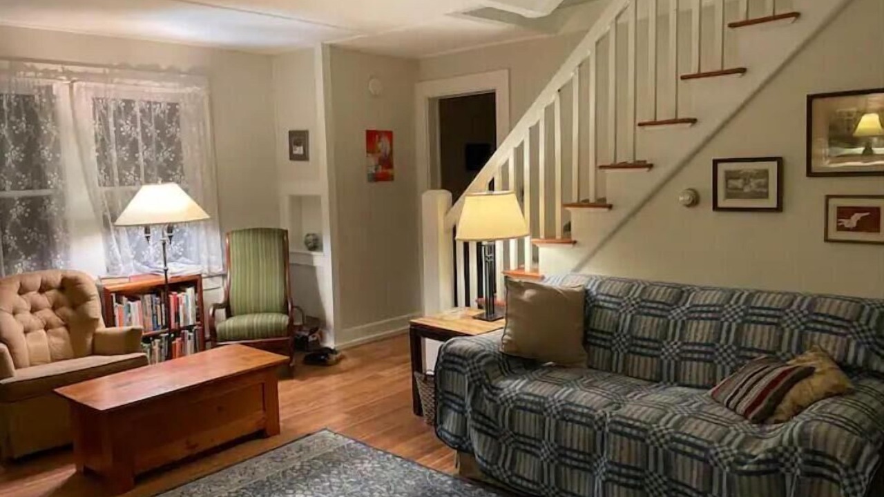 Photo of Livingroom in New London