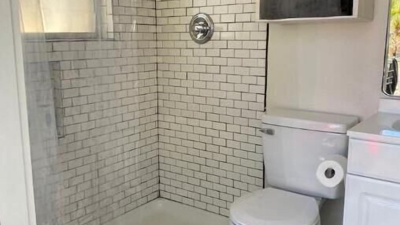 Photo of Bathroom in Granite Shoals