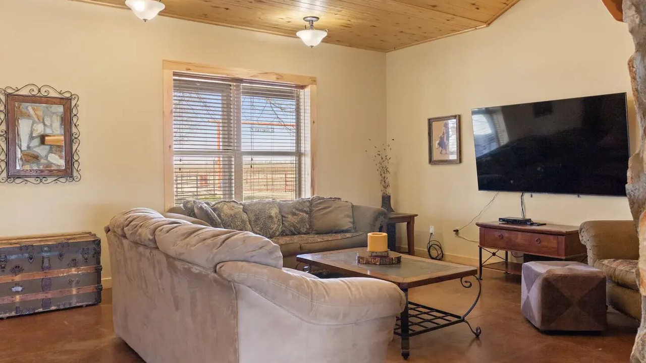 Photo of Livingroom in Shallowater