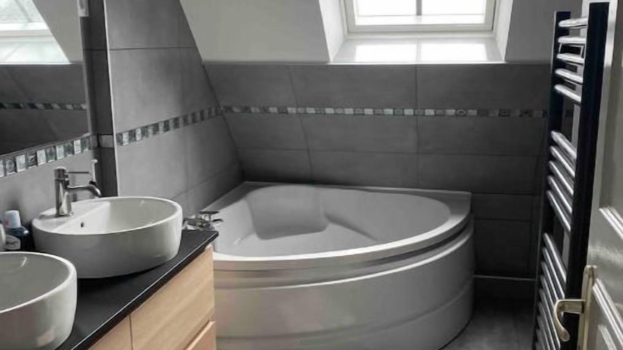 Photo of Bathroom in Plouer-sur-Rance