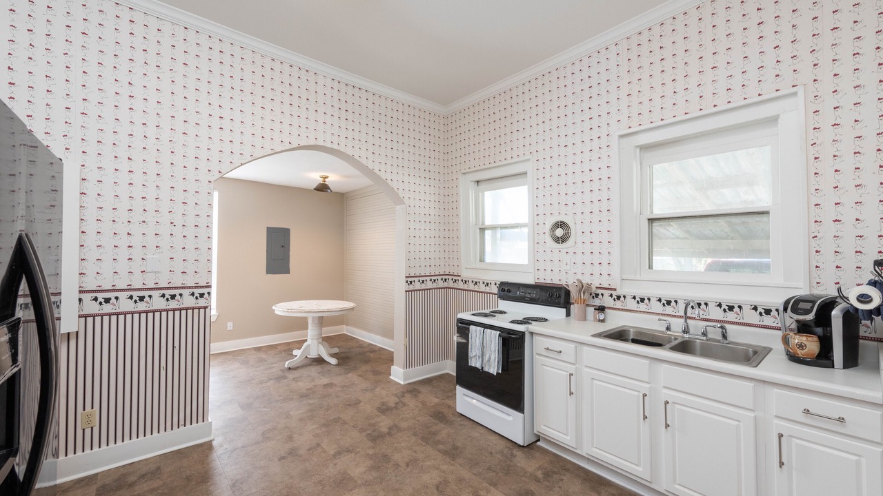 Photo of Kitchen in Luling