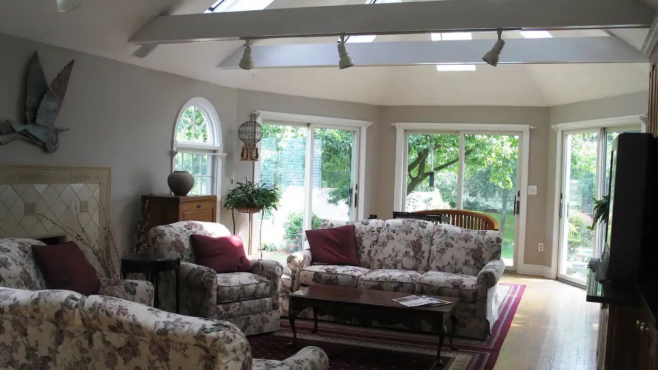 Photo of Livingroom in North Carver