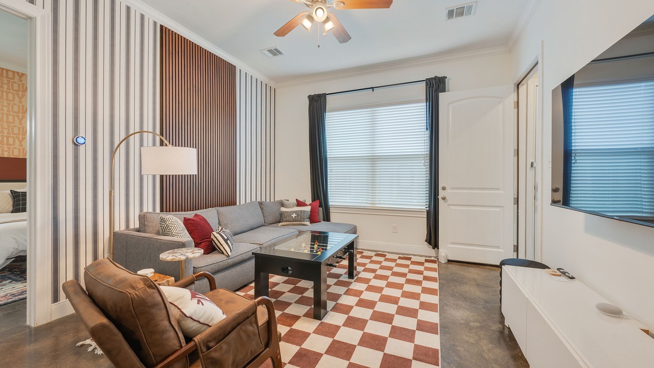 Photo of Livingroom in College Park