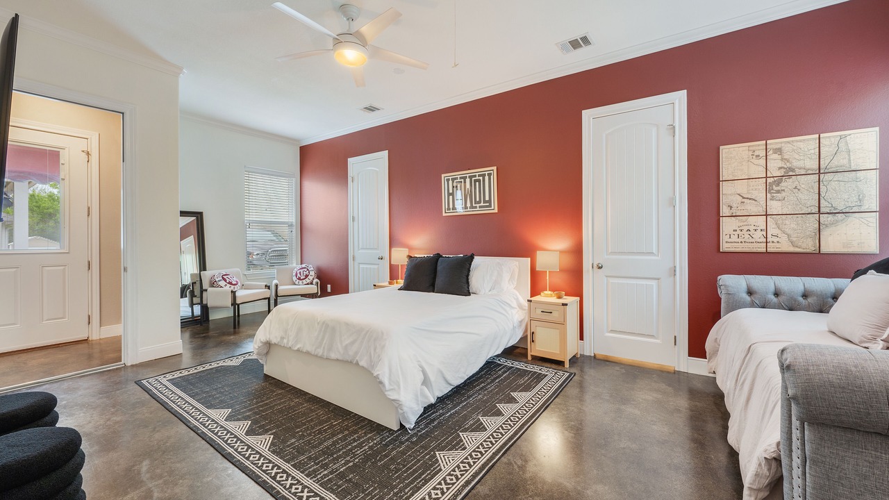 Photo of Bedroom in College Park