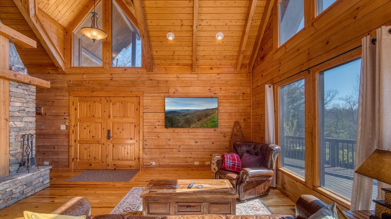 Photo of Livingroom in Mill Spring