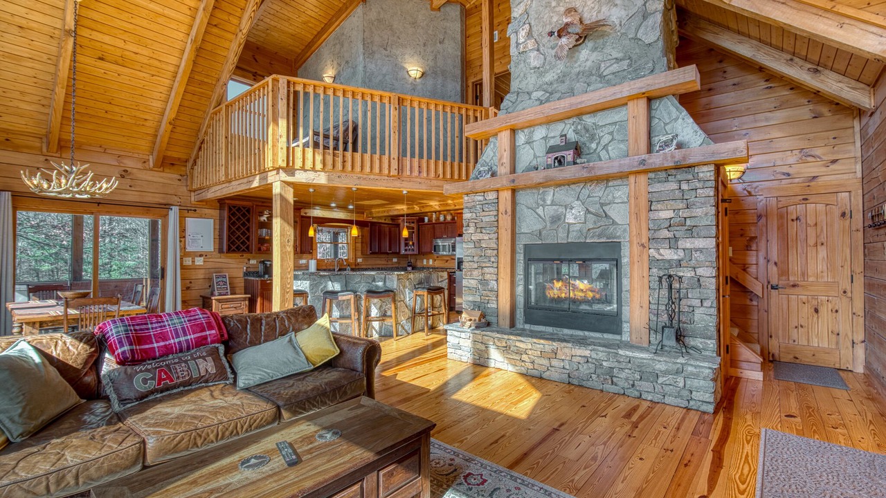 Photo of Livingroom in Mill Spring