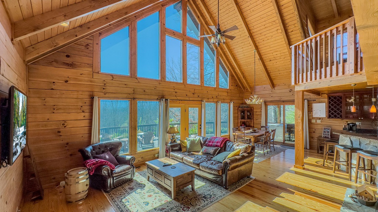 Photo of Livingroom in Mill Spring