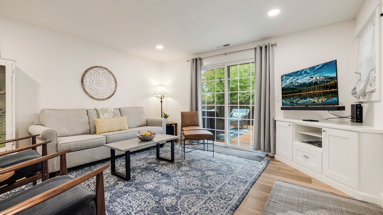 Photo of Livingroom in Carlton