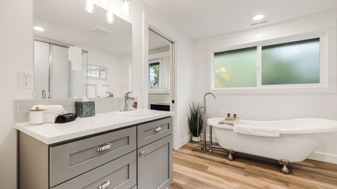 Photo of Bathroom in Carlton
