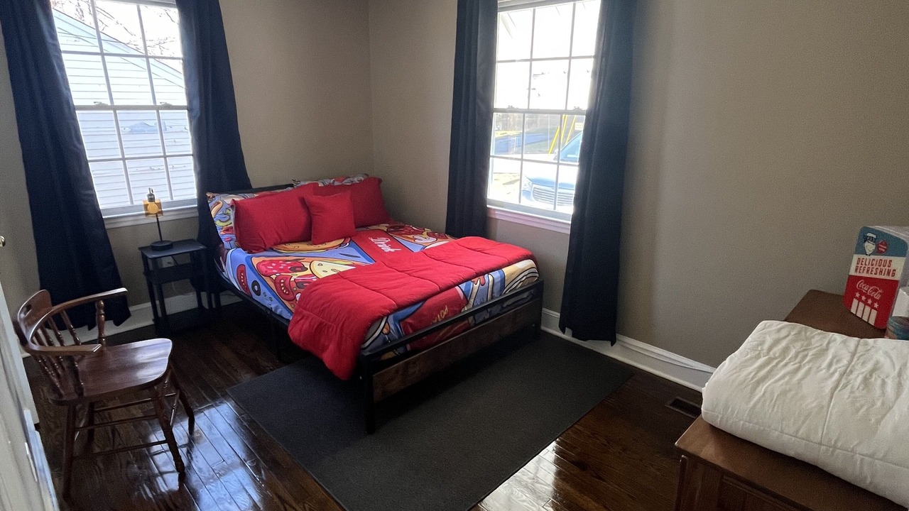 Photo of Bedroom in Roanoke