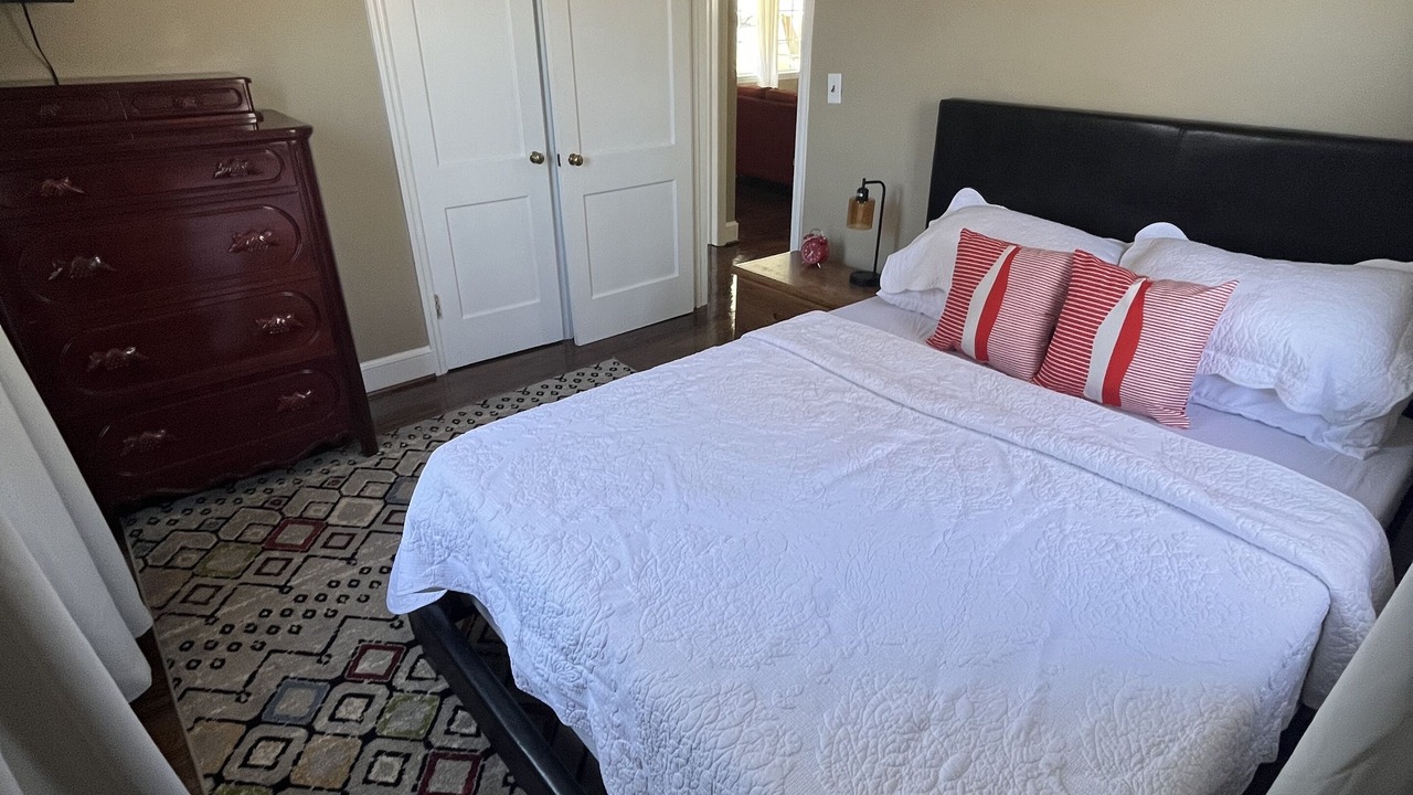 Photo of Bedroom in Roanoke