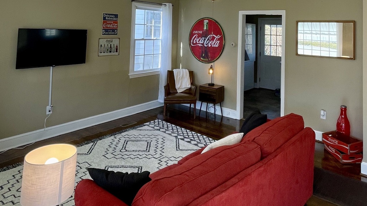 Photo of Livingroom in Roanoke