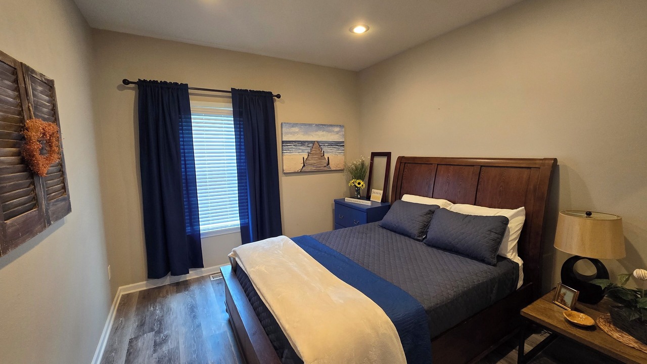 Photo of Bedroom in Higden