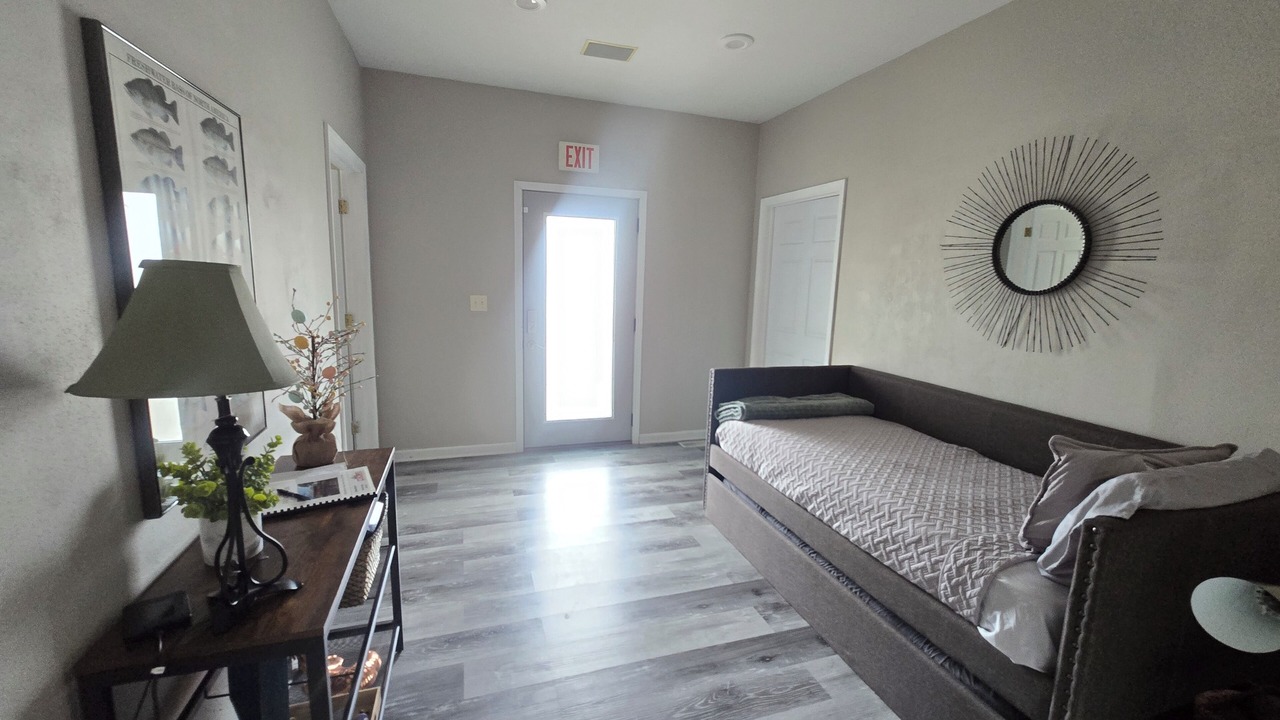 Photo of Bedroom in Higden