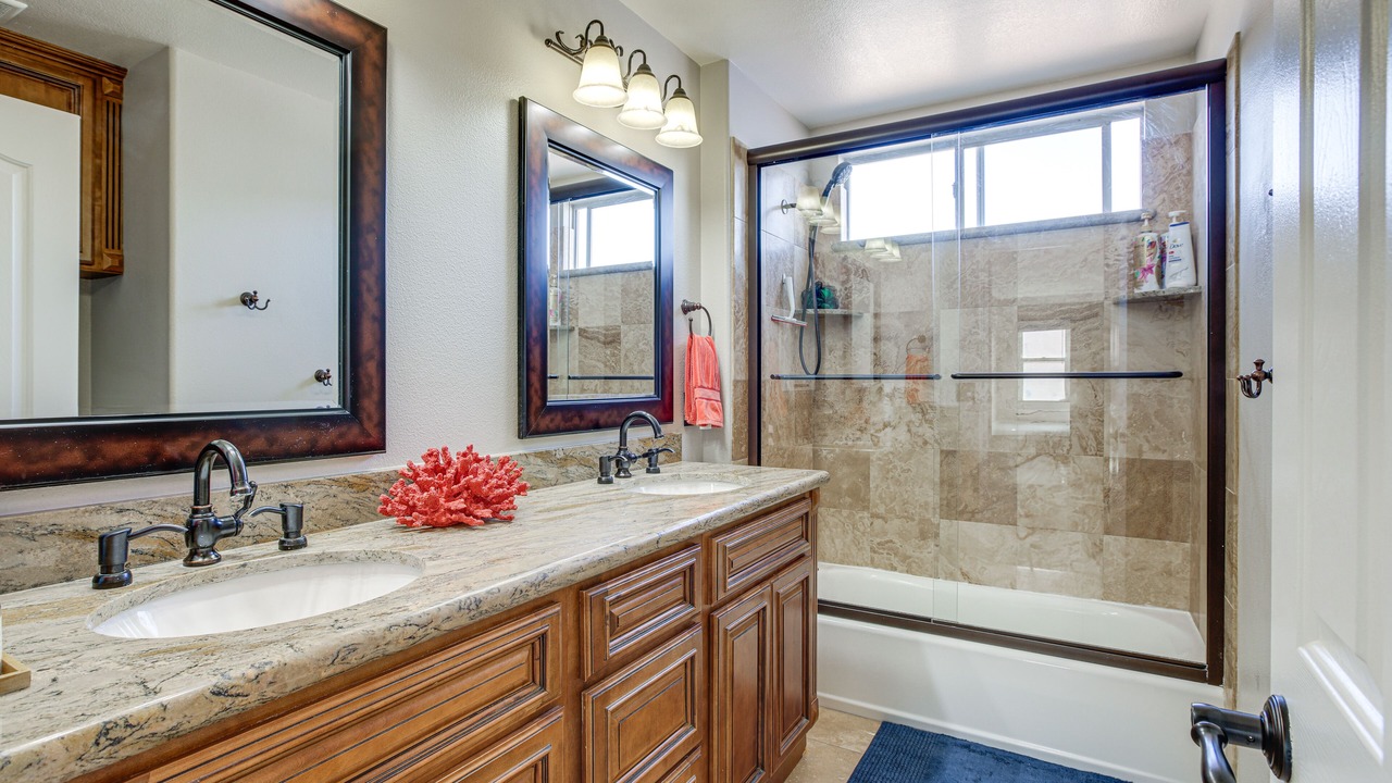 Photo of Bathroom in Silverado Ranch