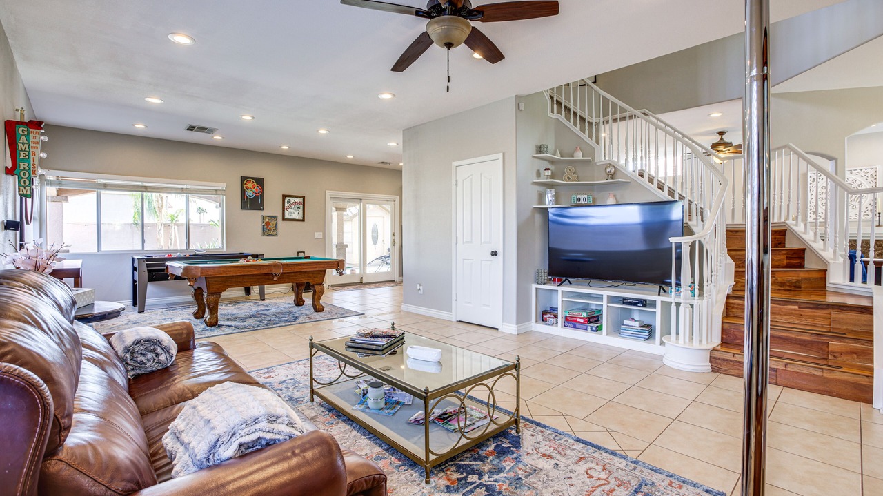 Photo of Livingroom in Silverado Ranch