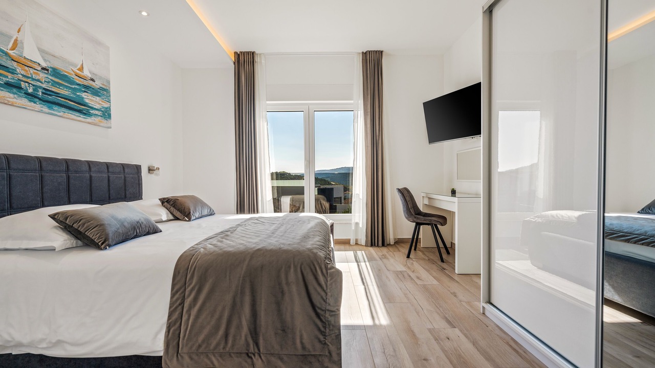 Photo of Bedroom in Marina