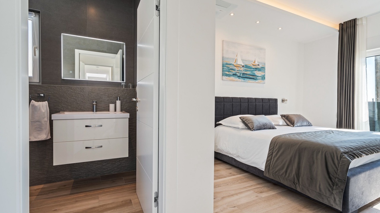 Photo of Bedroom in Marina