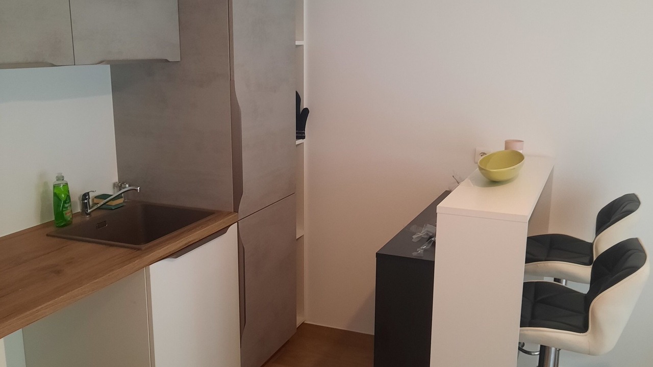 Photo of Kitchen in Etrembieres