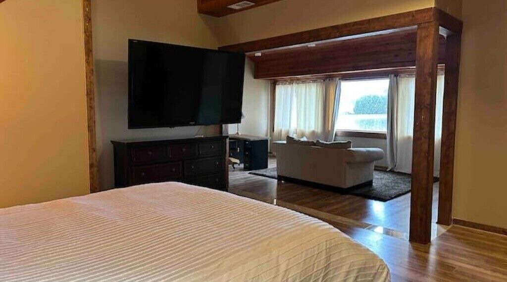 Photo of Bedroom in Bowdon Junction
