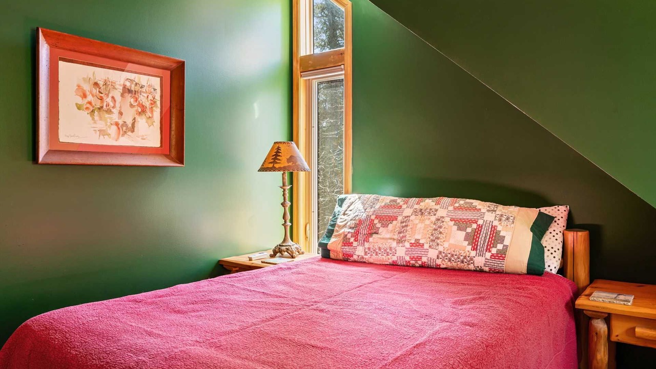 Photo of Bedroom in Cheboygan