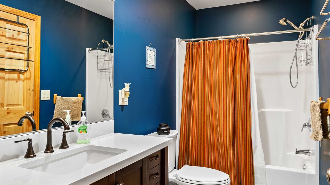 Photo of Bathroom in Cheboygan