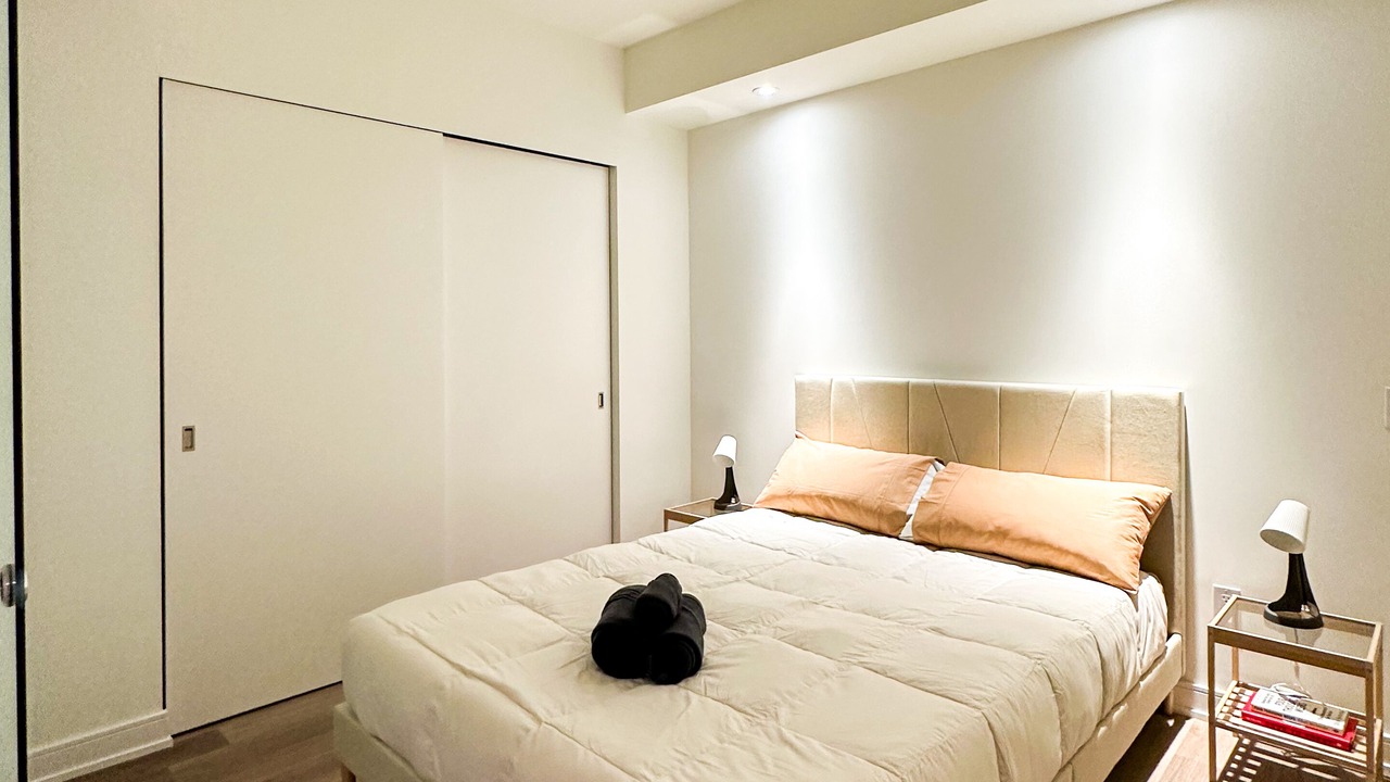 Photo of Bedroom in West Don Lands
