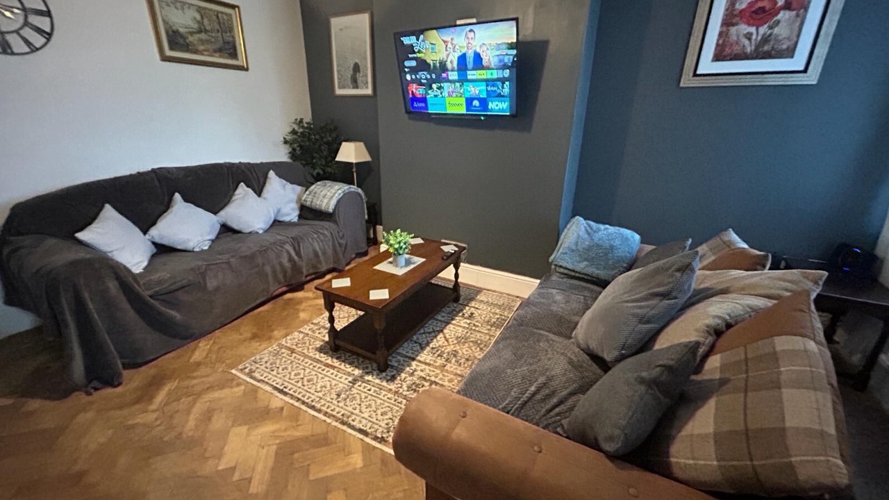 Photo of Livingroom in Crewe