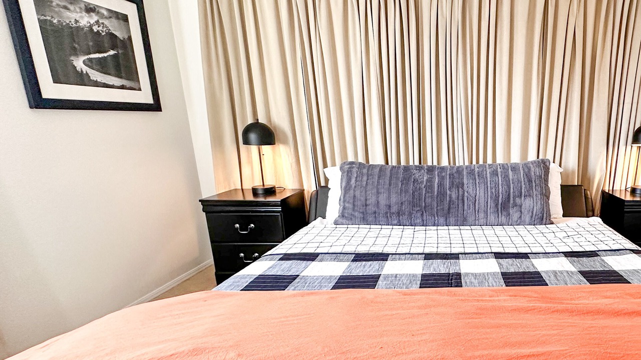 Photo of Bedroom in Golden Hills