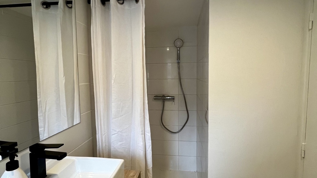 Photo of Bathroom in Uriage-les-Bains