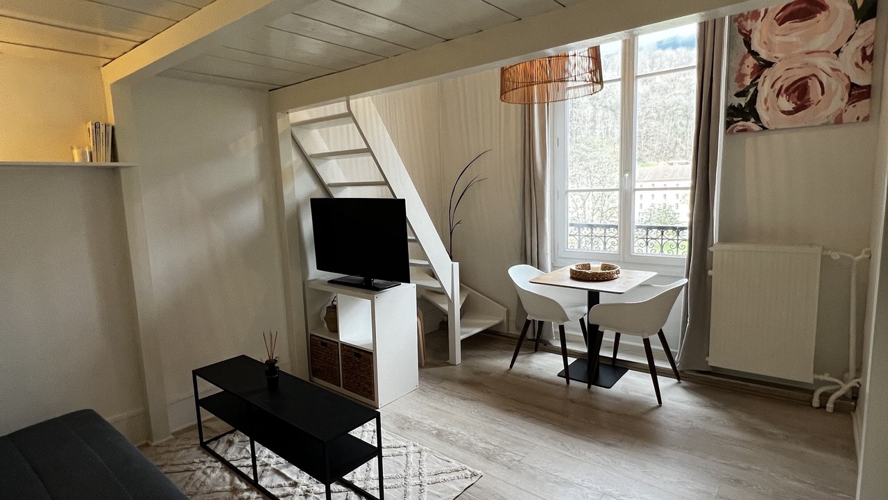 Photo of Livingroom in Uriage-les-Bains