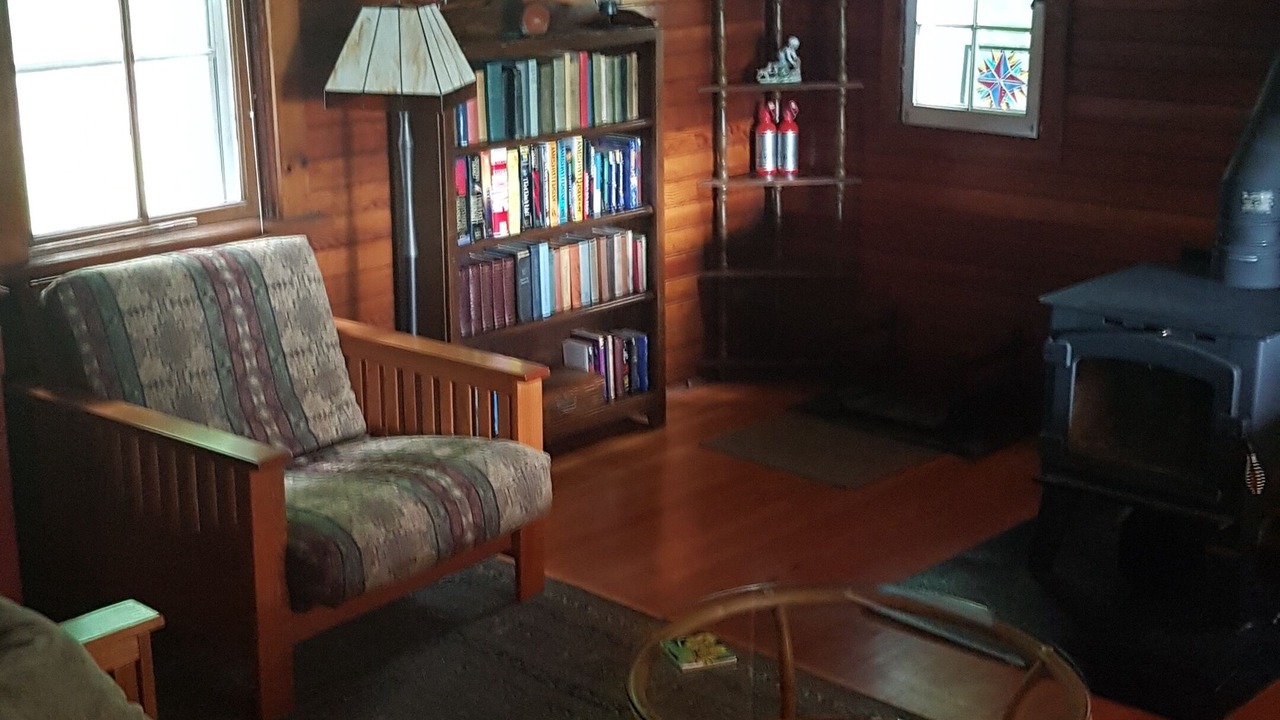 Photo of Livingroom in Lanark Highlands