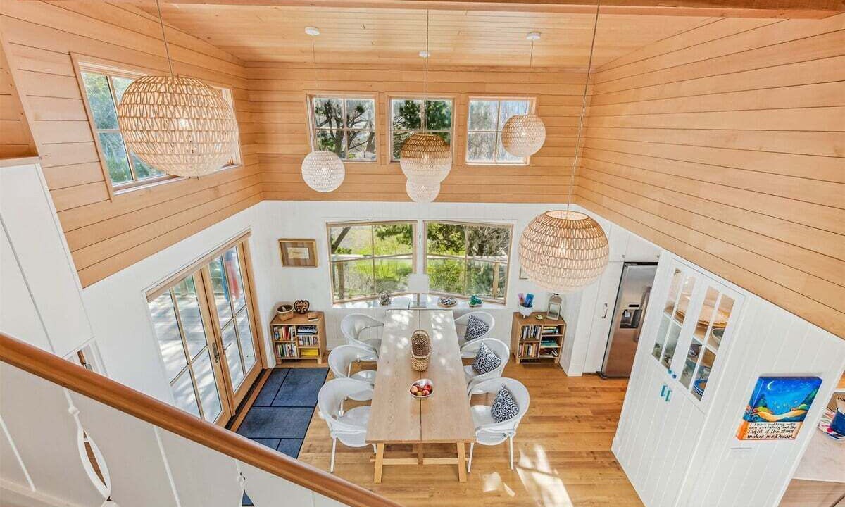 Photo of Bedroom in Arch Cape