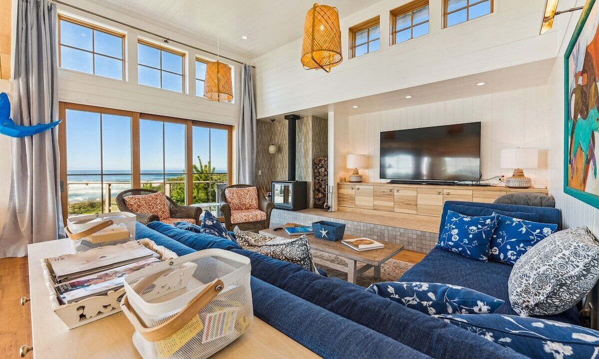 Photo of Bedroom in Arch Cape