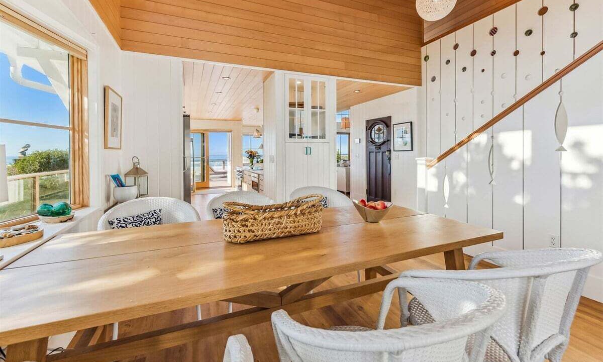 Photo of Bedroom in Arch Cape