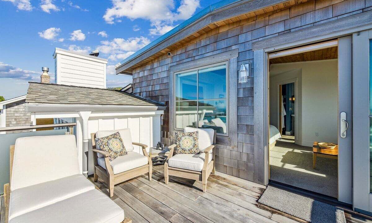 Photo of Others in Arch Cape