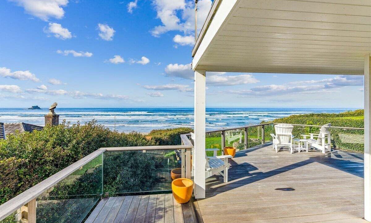 Photo of Others in Arch Cape